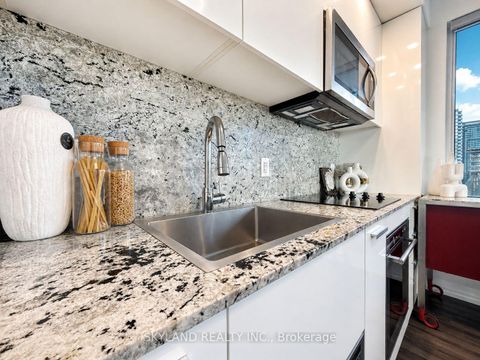 Photo 6 at 1607 - 75 Canterbury Place, Willowdale West, Toronto