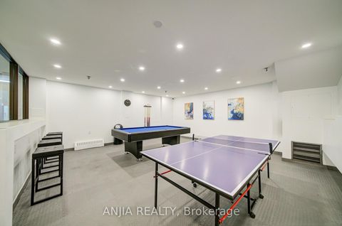 Photo 41 at 912 - 633 Bay Street, Bay Street Corridor, Toronto
