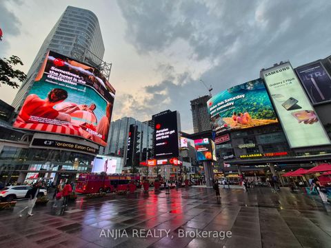 Photo 47 at 912 - 633 Bay Street, Bay Street Corridor, Toronto