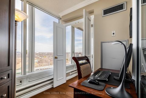 Photo 2 at 2812 - 1 Palace Pier Court, Mimico, Toronto