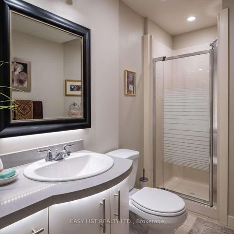 Photo 43 at 14 Gas Light Crescent, East Woodbridge, Vaughan