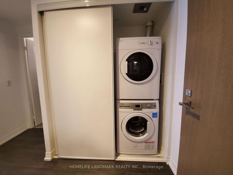 Photo 14 at 734 - 251 Jarvis Street, Yonge Corridor, Toronto