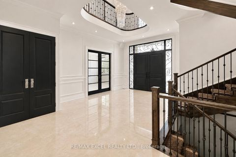 Photo 5 at 19 Blyth Street, Oak Ridges, Richmond Hill