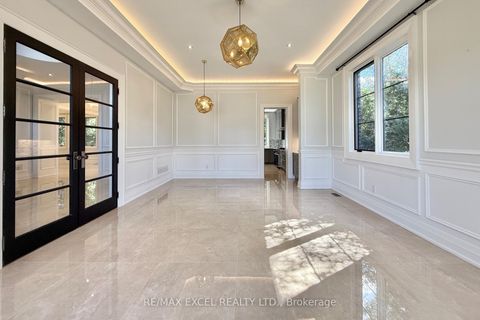 Photo 8 at 19 Blyth Street, Oak Ridges, Richmond Hill