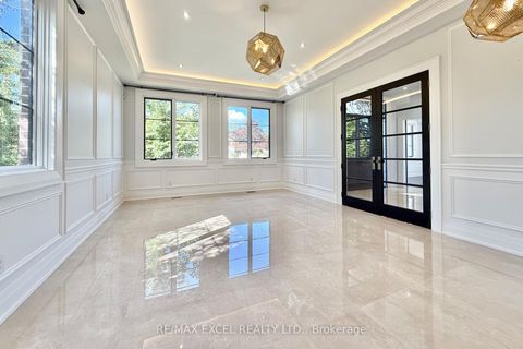 Photo 9 at 19 Blyth Street, Oak Ridges, Richmond Hill