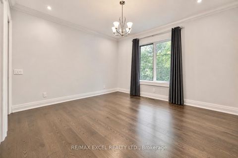 Photo 33 at 19 Blyth Street, Oak Ridges, Richmond Hill