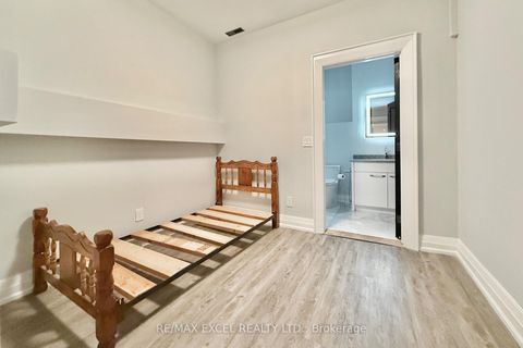 Photo 37 at 19 Blyth Street, Oak Ridges, Richmond Hill
