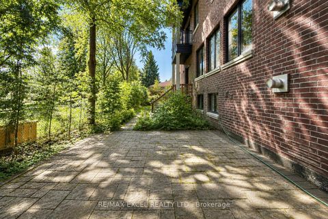 Photo 43 at 19 Blyth Street, Oak Ridges, Richmond Hill