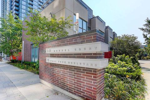 Photo 2 at 307 - 15 Fort York Boulevard, Waterfront Communities C1, Toronto