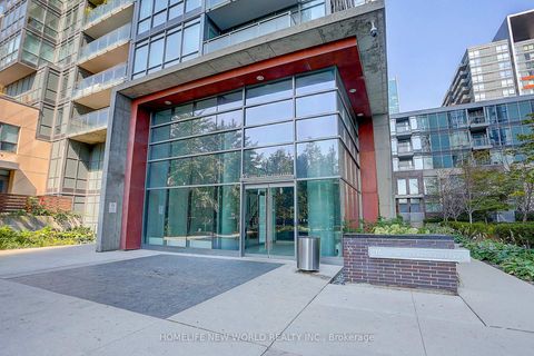 Photo 3 at 307 - 15 Fort York Boulevard, Waterfront Communities C1, Toronto