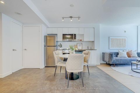 Photo 16 at 307 - 15 Fort York Boulevard, Waterfront Communities C1, Toronto
