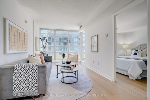 Photo 25 at 307 - 15 Fort York Boulevard, Waterfront Communities C1, Toronto