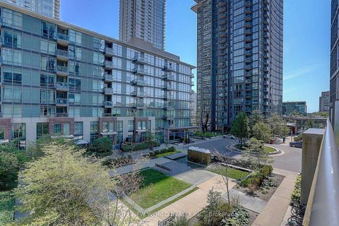 Photo 37 at 307 - 15 Fort York Boulevard, Waterfront Communities C1, Toronto