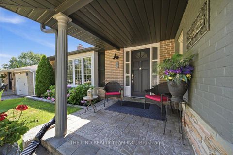 Photo 4 at 163 Orchard Heights Boulevard, Aurora Heights, Aurora