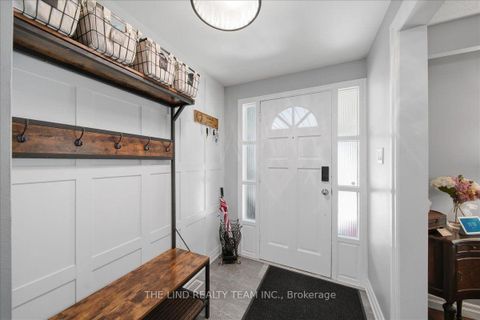 Photo 5 at 163 Orchard Heights Boulevard, Aurora Heights, Aurora