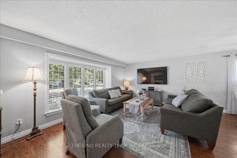 Photo 7 at 163 Orchard Heights Boulevard, Aurora Heights, Aurora