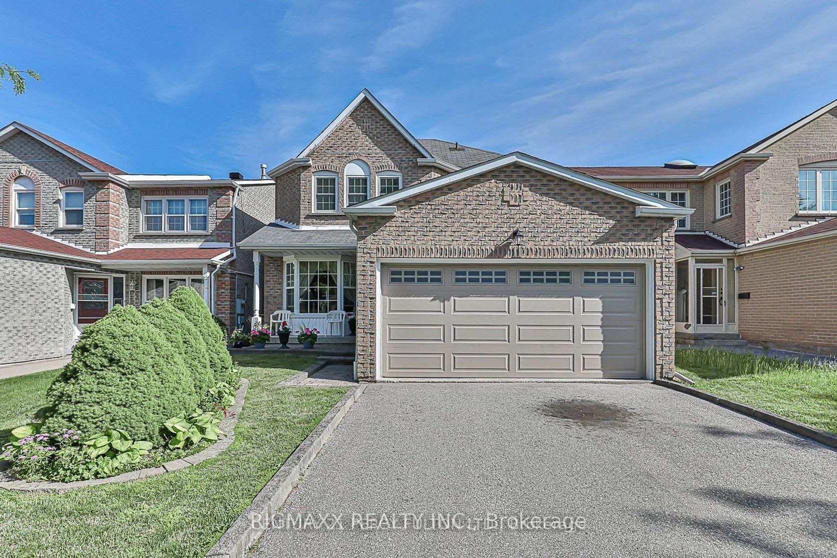 11 Hambleton Court, Milliken, Toronto 