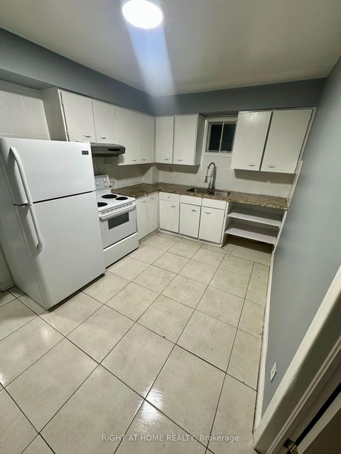 Photo 9 at 683 Mortimer Avenue, East York, Toronto