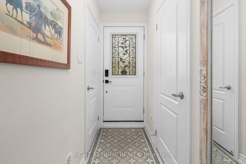 Photo 3 at 31 - 27 Coneflower Crescent, Branson, Toronto
