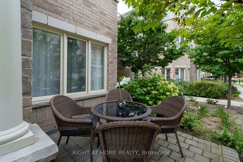 Photo 36 at 31 - 27 Coneflower Crescent, Branson, Toronto