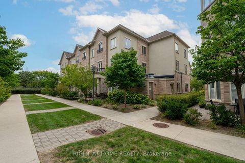 Photo 39 at 31 - 27 Coneflower Crescent, Branson, Toronto