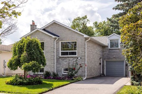 Photo 0 at 28 Pae Drive, Painswick North, Barrie