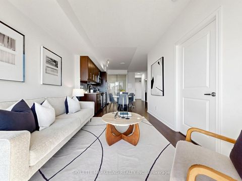 Photo 17 at 1029 - 2885 Bayview Avenue, Bayview Village, Toronto