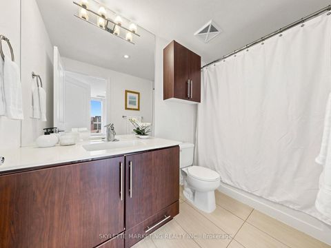 Photo 20 at 1029 - 2885 Bayview Avenue, Bayview Village, Toronto