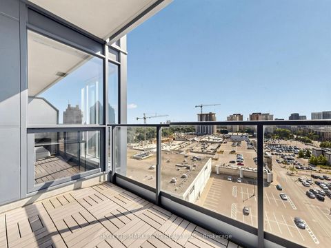 Photo 28 at 1029 - 2885 Bayview Avenue, Bayview Village, Toronto