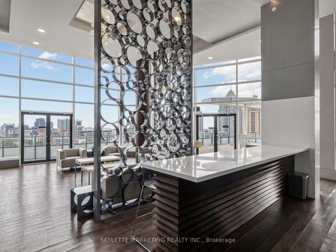 Photo 34 at 1029 - 2885 Bayview Avenue, Bayview Village, Toronto