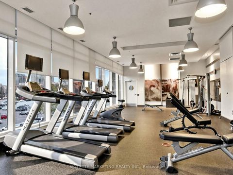Photo 39 at 1029 - 2885 Bayview Avenue, Bayview Village, Toronto