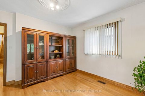 Photo 13 at 19 Coules Court, Alderwood, Toronto