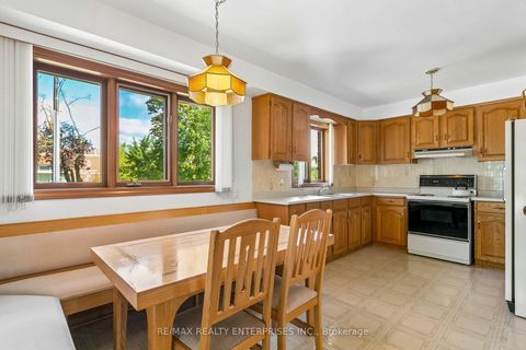Photo 16 at 19 Coules Court, Alderwood, Toronto