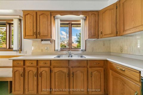 Photo 18 at 19 Coules Court, Alderwood, Toronto