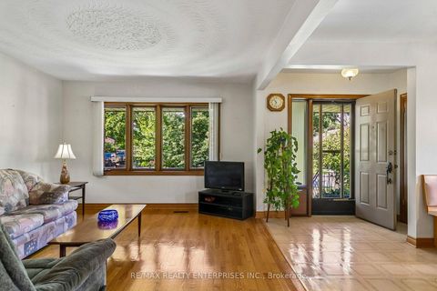 Photo 20 at 19 Coules Court, Alderwood, Toronto