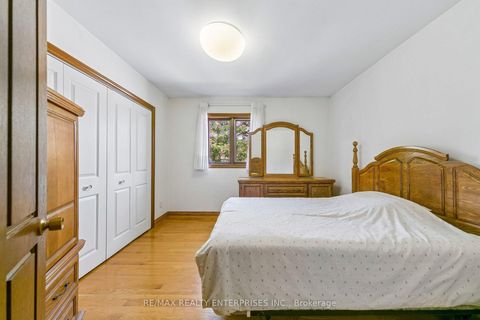 Photo 25 at 19 Coules Court, Alderwood, Toronto