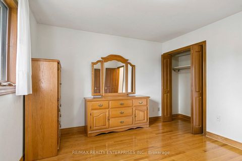 Photo 28 at 19 Coules Court, Alderwood, Toronto