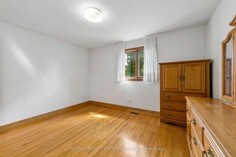 Photo 30 at 19 Coules Court, Alderwood, Toronto