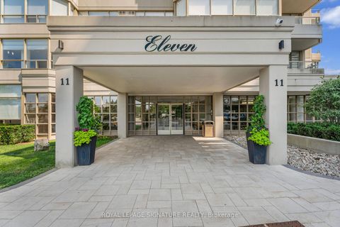 Photo 1 at 1410 - 11 Townsgate Drive, Yorkhill, Vaughan