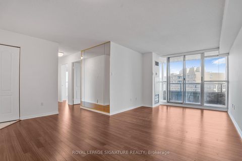Photo 2 at 1410 - 11 Townsgate Drive, Yorkhill, Vaughan