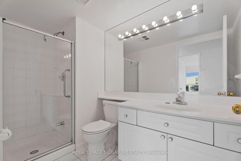 Photo 13 at 1410 - 11 Townsgate Drive, Yorkhill, Vaughan