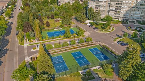 Photo 28 at 1410 - 11 Townsgate Drive, Yorkhill, Vaughan