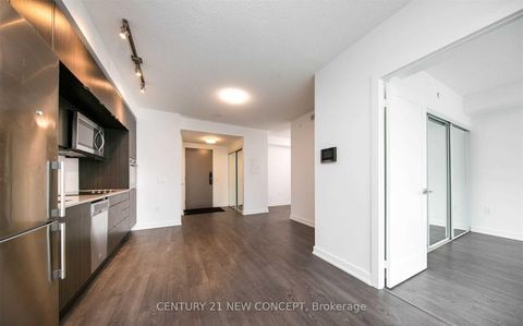 Photo 2 at 1404 - 10 York Street, Waterfront Communities C1, Toronto