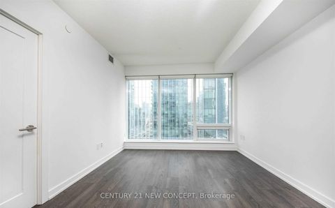 Photo 14 at 1404 - 10 York Street, Waterfront Communities C1, Toronto