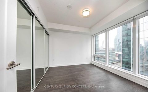 Photo 16 at 1404 - 10 York Street, Waterfront Communities C1, Toronto