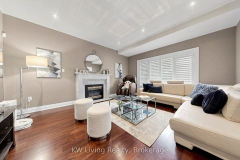 Photo 12 at 46 Clarendon Drive, Bayview Hill, Richmond Hill