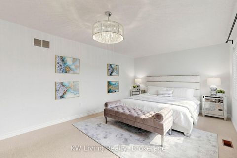 Photo 25 at 46 Clarendon Drive, Bayview Hill, Richmond Hill