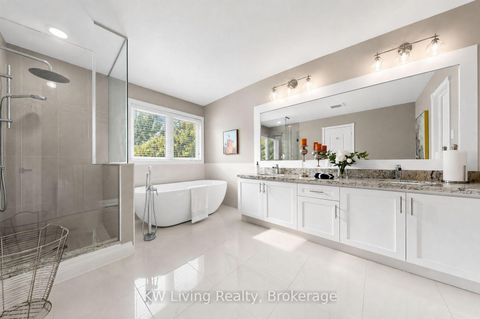Photo 27 at 46 Clarendon Drive, Bayview Hill, Richmond Hill