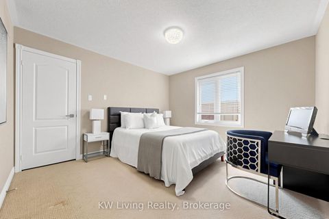Photo 33 at 46 Clarendon Drive, Bayview Hill, Richmond Hill
