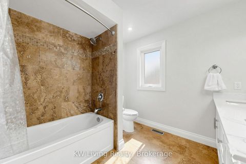 Photo 35 at 46 Clarendon Drive, Bayview Hill, Richmond Hill